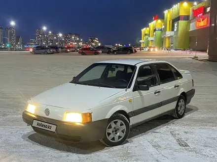 Volkswagen Passat 1992 года за 400 000 тг. в Караганда – фото 5