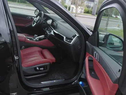 BMW X6 2022 года за 42 000 000 тг. в Астана – фото 11