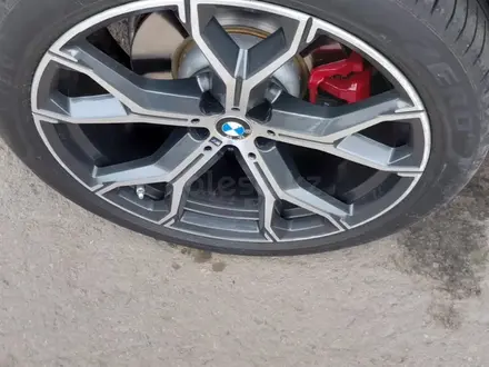 BMW X6 2022 года за 42 000 000 тг. в Астана – фото 13