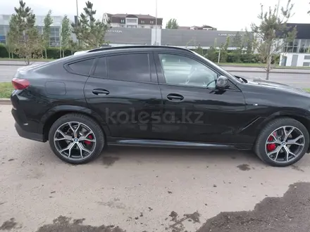 BMW X6 2022 года за 42 000 000 тг. в Астана – фото 3