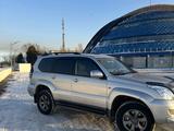 Toyota Land Cruiser Prado 2006 годаfor10 850 000 тг. в Караганда – фото 2