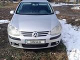 Volkswagen Golf 2004 годаfor3 600 000 тг. в Алматы