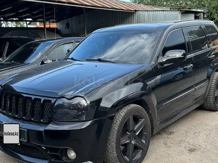 Jeep Grand Cherokee 2007 года за 11 500 000 тг. в Алматы – фото 2