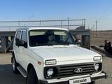 ВАЗ (Lada) Lada 2121 2015 годаүшін3 350 000 тг. в Махамбет