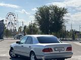 Mercedes-Benz E 280 1996 года за 3 000 000 тг. в Туркестан – фото 2