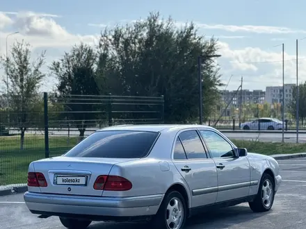 Mercedes-Benz E 280 1996 года за 3 000 000 тг. в Туркестан – фото 3