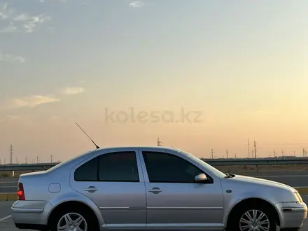 Volkswagen Jetta 2003 года за 1 800 000 тг. в Актау – фото 12