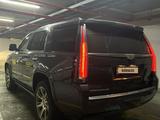 Cadillac Escalade 2016 годаfor28 000 000 тг. в Астана – фото 2