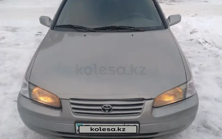 Toyota Camry 1999 годаүшін3 200 000 тг. в Алматы