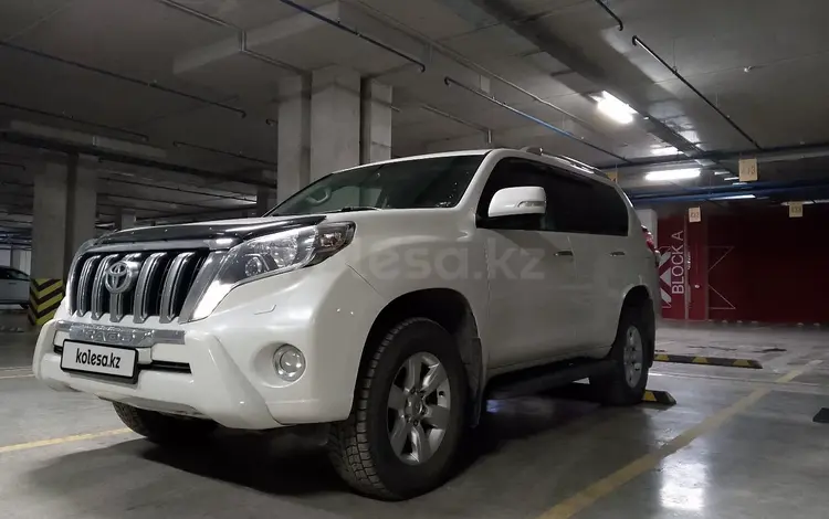 Toyota Land Cruiser Prado 2014 года за 18 100 000 тг. в Астана