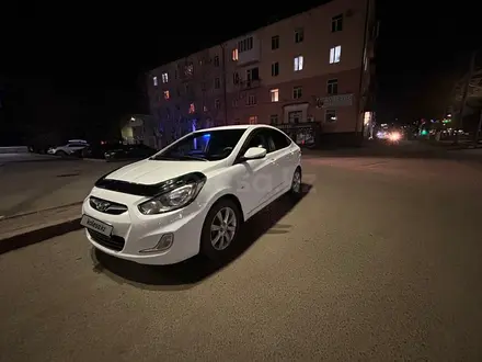 Hyundai Accent 2012 года за 5 500 000 тг. в Караганда – фото 2