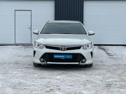 Toyota Camry 2017 года за 12 550 000 тг. в Астана – фото 2