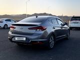 Hyundai Elantra 2019 годаүшін7 200 000 тг. в Алматы – фото 3