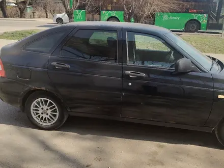 ВАЗ (Lada) Priora 2172 2011 года за 850 000 тг. в Алматы – фото 2