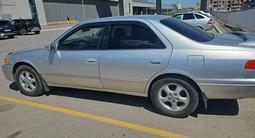 Toyota Camry 2001 годаүшін3 400 000 тг. в Астана – фото 4