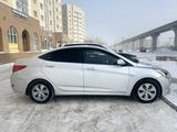 Hyundai Solaris 2014 года за 5 900 000 тг. в Астана – фото 4