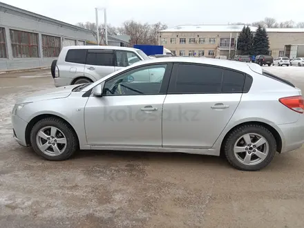 Chevrolet Cruze 2012 года за 3 800 000 тг. в Уральск – фото 12