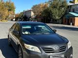 Toyota Camry 2010 годаfor6 700 000 тг. в Актобе – фото 4