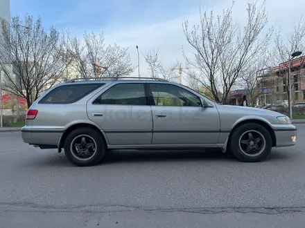 Toyota Mark II 2001 года за 5 000 000 тг. в Астана