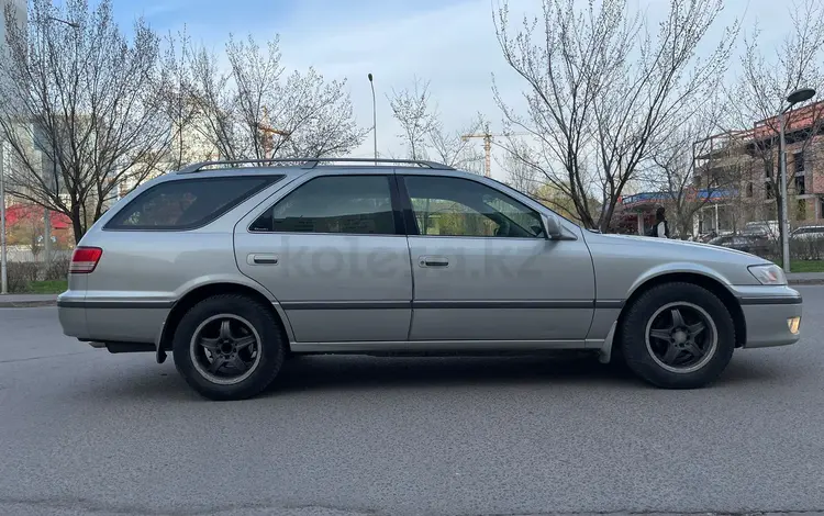 Toyota Mark II 2001 года за 5 200 000 тг. в Астана