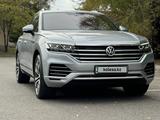 Volkswagen Touareg 2018 года за 24 700 000 тг. в Алматы – фото 3