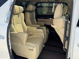 Toyota Alphard 2017 года за 19 999 999 тг. в Актобе – фото 5