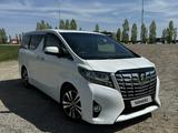 Toyota Alphard 2017 года за 19 999 999 тг. в Актобе – фото 2