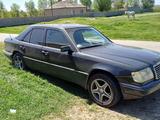 Mercedes-Benz E 280 1993 года за 2 200 000 тг. в Шымкент – фото 3