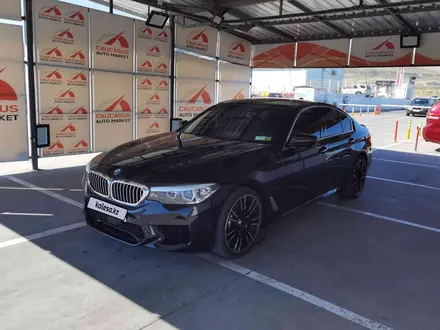 BMW 530 2018 года за 12 000 000 тг. в Алматы