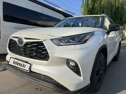 Toyota Highlander 2022 года за 29 900 000 тг. в Алматы – фото 3