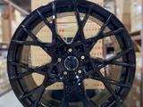 F9813 R19 8J ET42 5X112 66.6 FULL GLOSS BLACK за 380 000 тг. в Алматы
