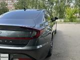 Hyundai Sonata 2022 годаfor13 950 000 тг. в Павлодар – фото 4