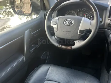 Toyota Land Cruiser 2014 года за 22 000 000 тг. в Астана – фото 9