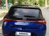 Hyundai i20 2023 года за 6 750 000 тг. в Шымкент – фото 3