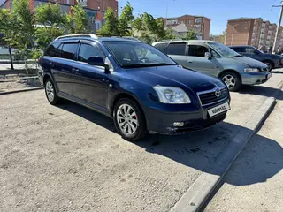Toyota Avensis, 2003