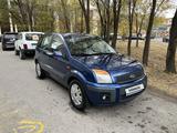 Ford Fusion 2007 годаүшін2 200 000 тг. в Караганда