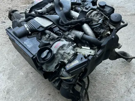 Двигатель Mercedes OM642 3.0 CDI за 2 000 000 тг. в Петропавловск – фото 6