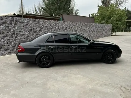 Mercedes-Benz E 200 2004 года за 5 000 000 тг. в Алматы – фото 28