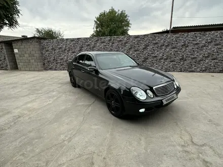 Mercedes-Benz E 200 2004 года за 5 000 000 тг. в Алматы – фото 8