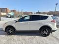 Toyota RAV4 2016 годаүшін11 600 000 тг. в Актобе – фото 2