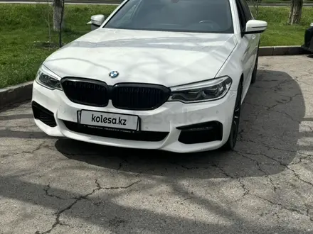 BMW 520 2020 года за 23 500 000 тг. в Алматы – фото 11