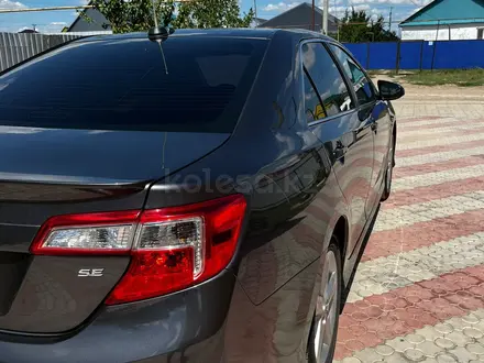 Toyota Camry 2014 года за 4 900 000 тг. в Уральск – фото 10