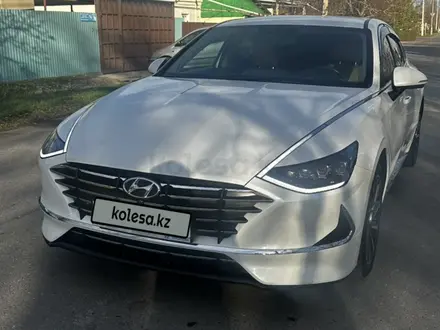 Hyundai Sonata 2022 года за 12 800 000 тг. в Тараз