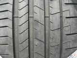 Одиночка пирелли 285/30R21 за 80 000 тг. в Алматы