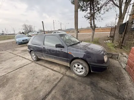 Volkswagen Golf 1993 года за 600 000 тг. в Сарыагаш – фото 2