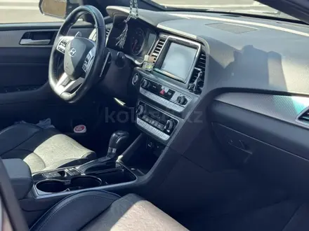 Hyundai Sonata 2019 года за 11 400 000 тг. в Шымкент – фото 37