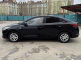 Hyundai Accent 2022 годаfor9 200 000 тг. в Актобе – фото 2