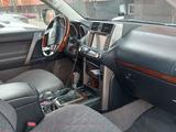 Toyota Land Cruiser Prado 2012 года за 15 000 000 тг. в Актобе – фото 2