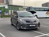 Toyota Sienna 2018 годаүшін15 700 000 тг. в Алматы