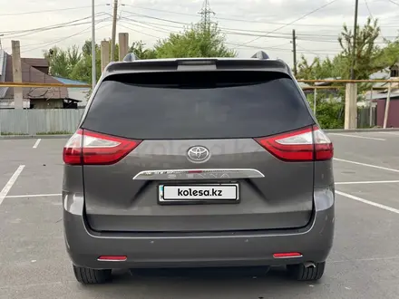 Toyota Sienna 2018 года за 15 700 000 тг. в Алматы – фото 11